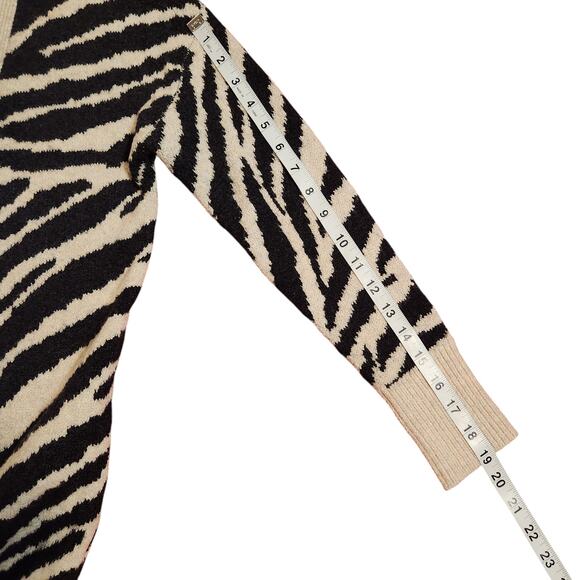 Sincerely Jules Animal Print Cardigan Sweater, size XS Zebra Print - Picture 6 of 9